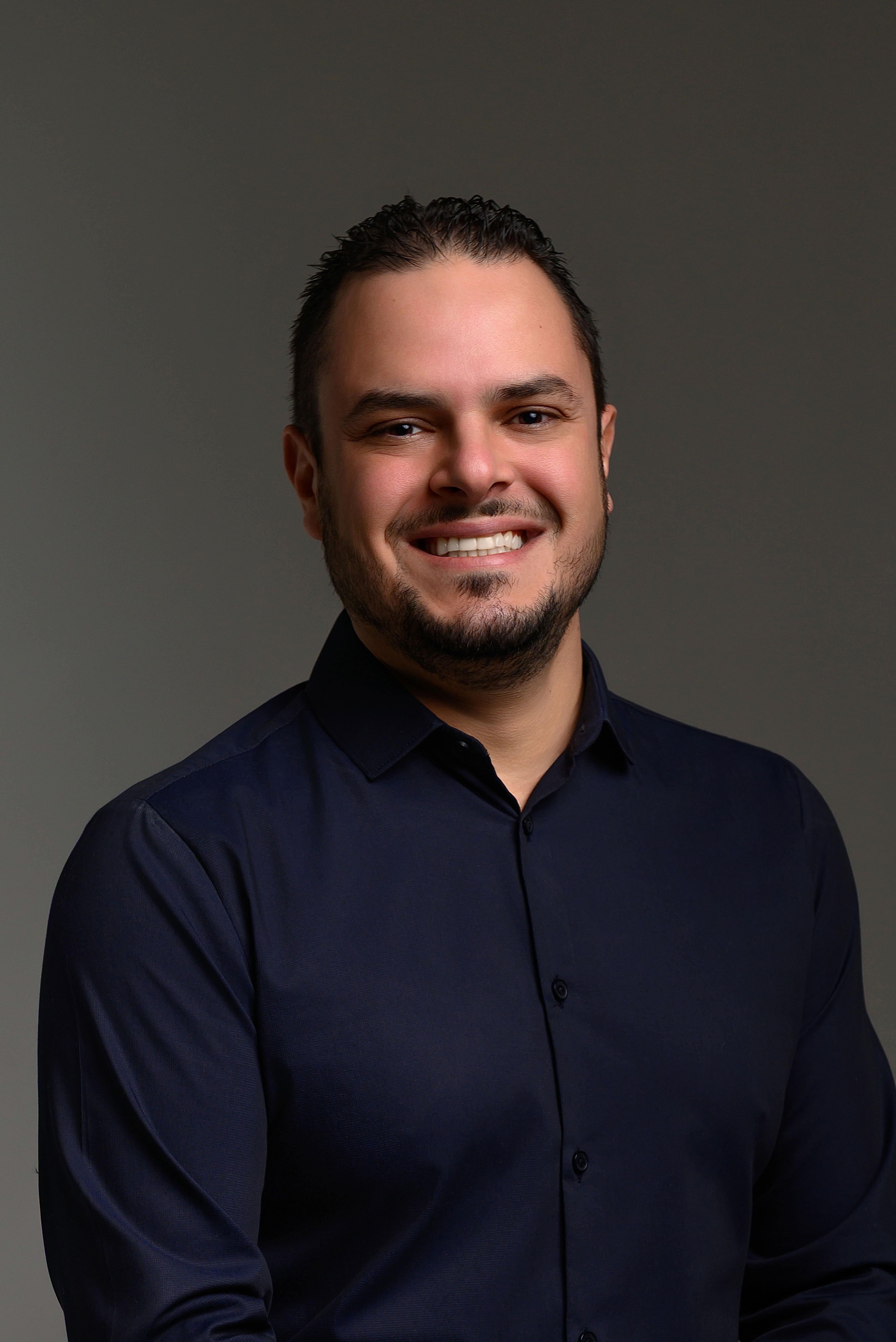 Dr. Eduardo Paglioni